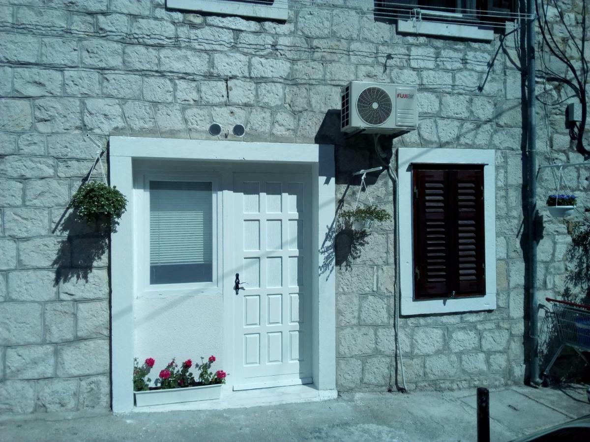 Apartman Dario Apartment Split Exterior photo